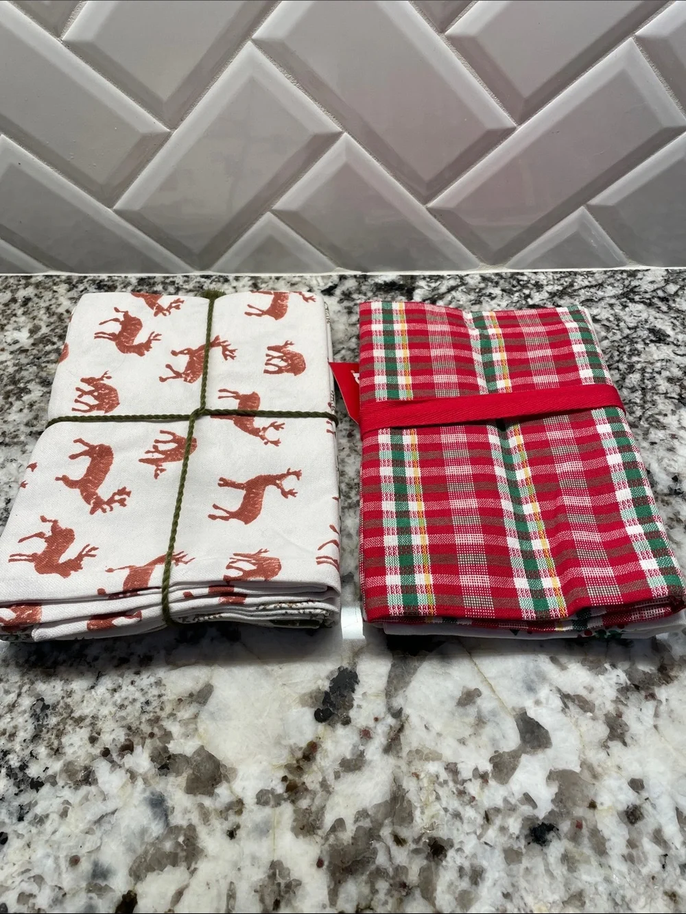 Tag Holiday Kitchen Towels - White with Green & Red Tree Prints new x2